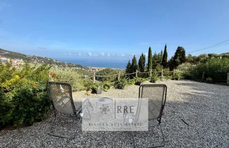 Βίλα Προς πώληση 17021 ALASSIO IT